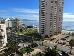 Depto San Martín a pasos Muelle con estacionamient